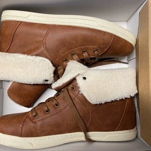 Indigo Rd Ankle Boots Brown w/Fleece Women’s size 9.5 M